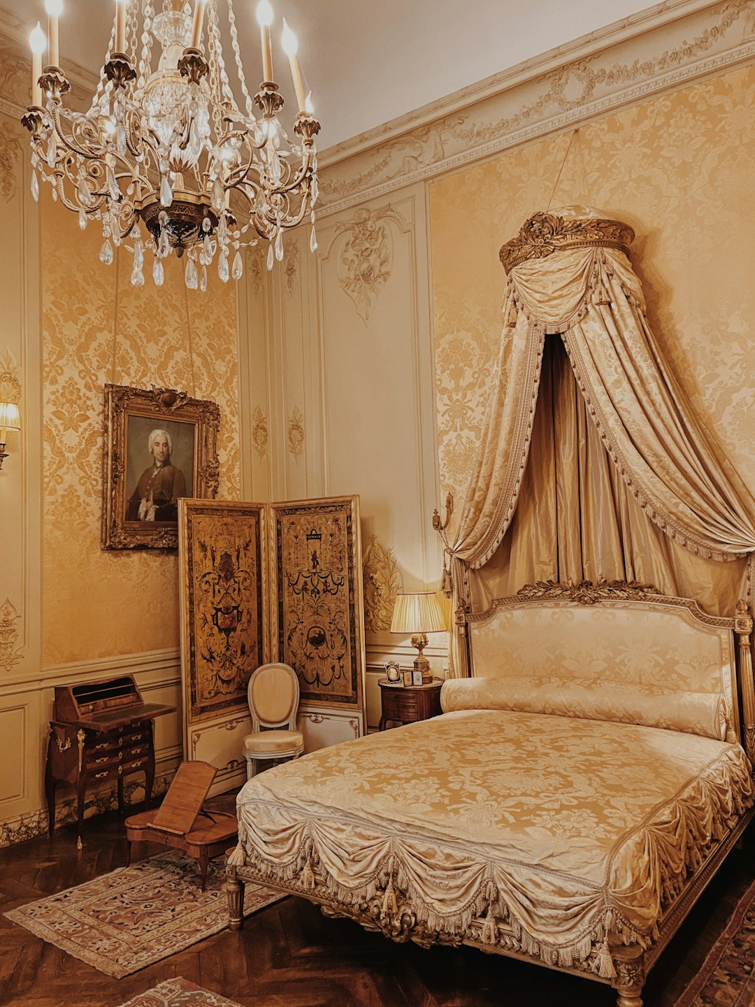 Standard King Room